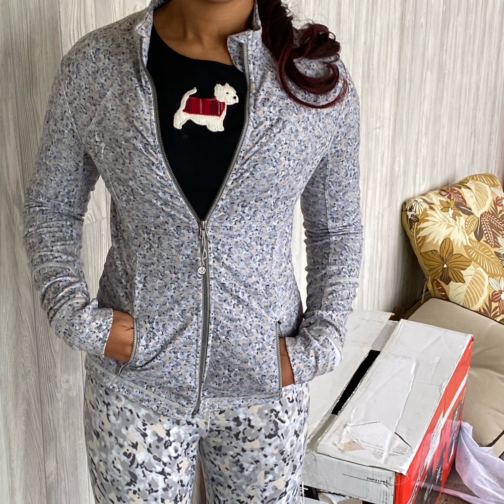 Lululemon jacket